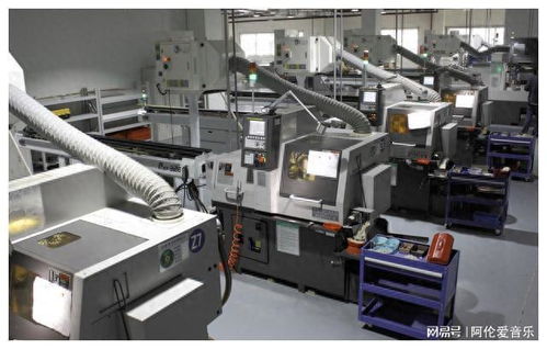 高質量發展調研行 向著高速 可靠進發 華豐連闖 無人區